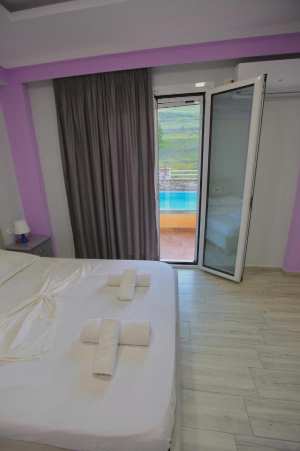 Karos Hotel Llaman Himare Ngoại thất bức ảnh