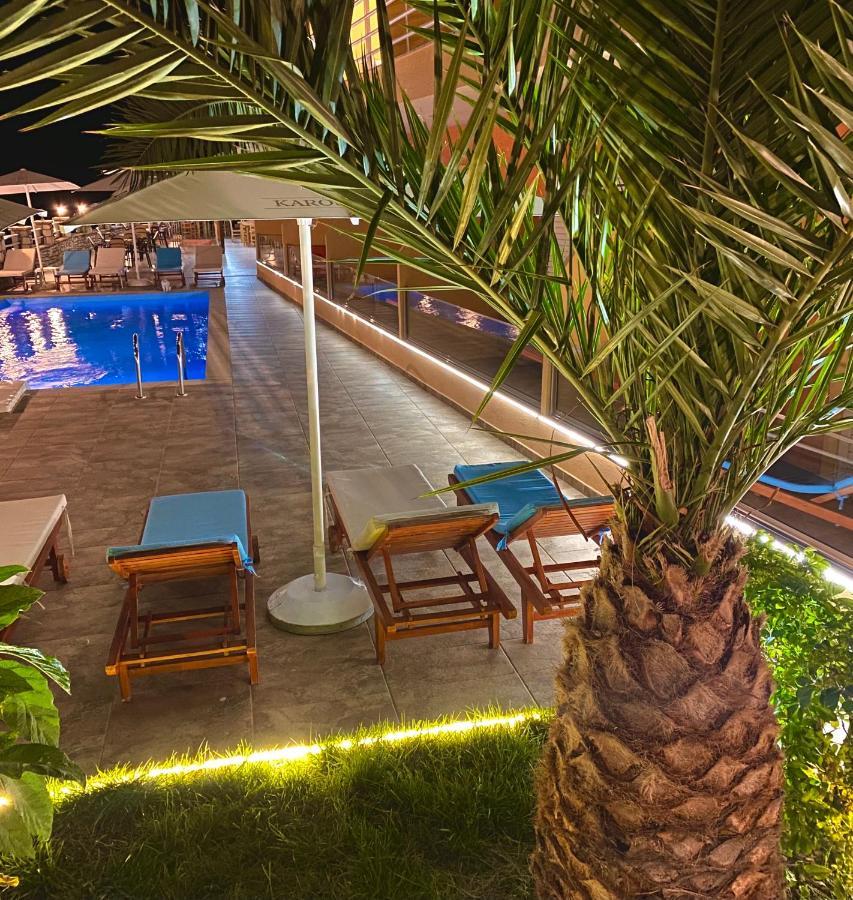 Karos Hotel Llaman Himare Ngoại thất bức ảnh