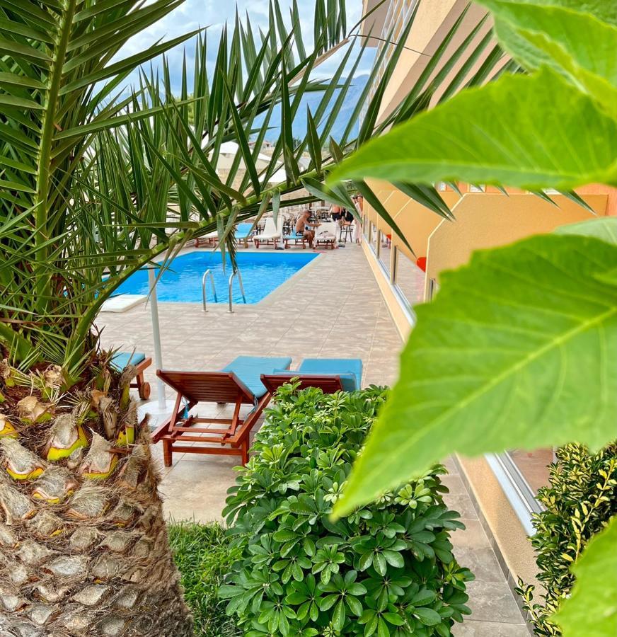 Karos Hotel Llaman Himare Ngoại thất bức ảnh