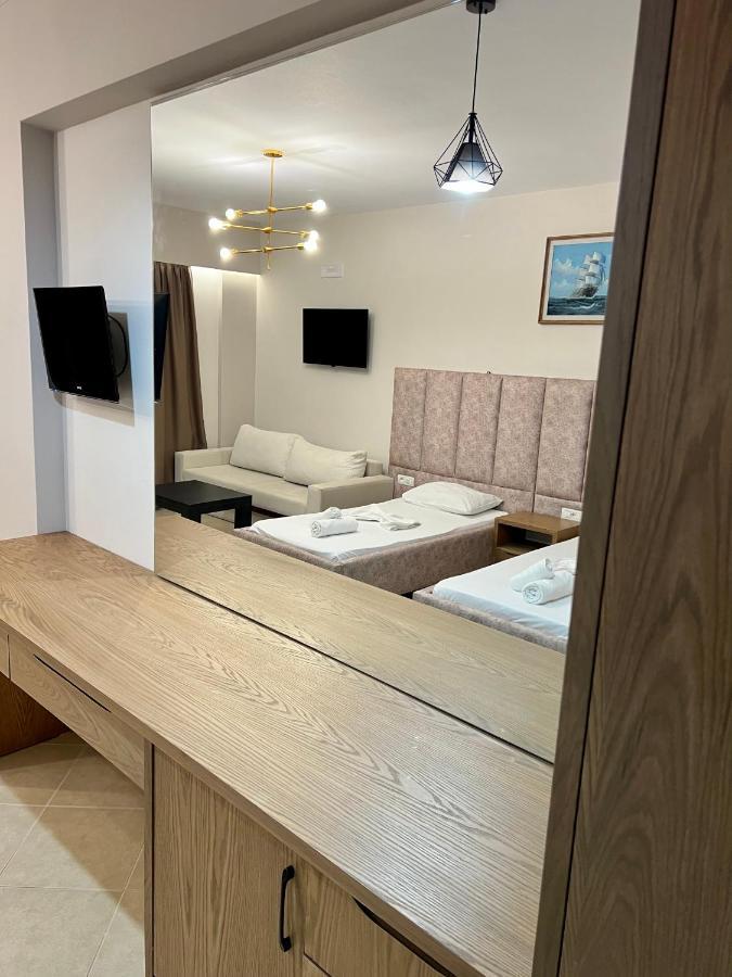 Karos Hotel Llaman Himare Ngoại thất bức ảnh